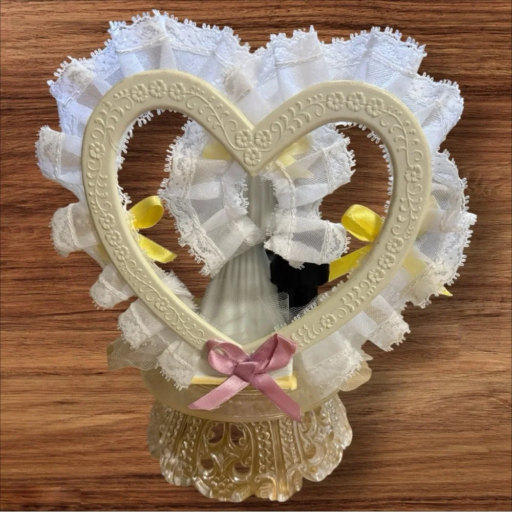 Vintage Ceramic Wedding Cake Topper